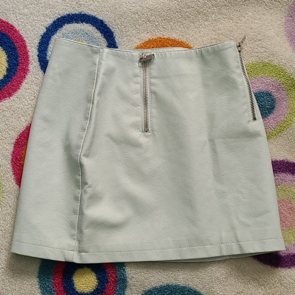 Forever 21 faux leather mini skirt
